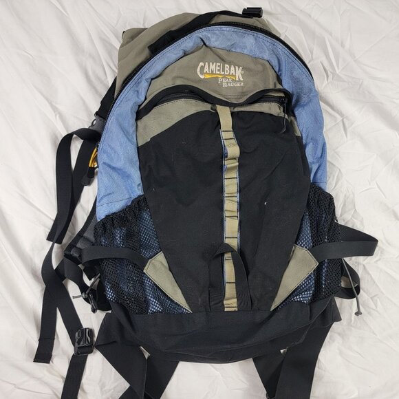 Camelbak Peak Bagger Blue Hydration Backpack Camping Hiking Trails Summer - Picture 1 of 7